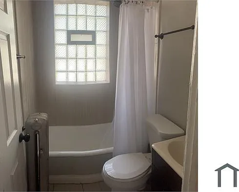 3605 S King Dr #3 — Photo 6