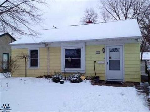 1st image of 568 Kensington Ave