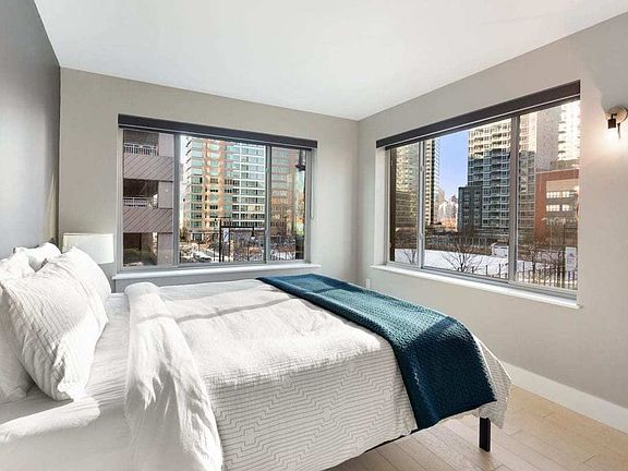 5th image of 47-05 5th St #403