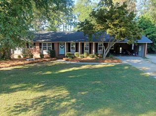 613 Edgewood Dr, Waynesboro, GA 30830