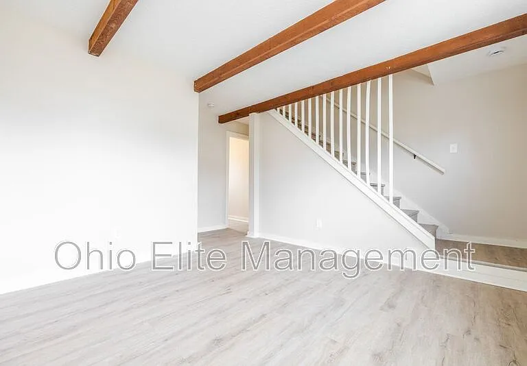 3088 Grasmere Ave — Photo 9