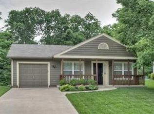 4940 Grant St, Merriam, KS 66203