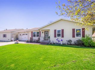 495 W South St, Marengo, IA 52301