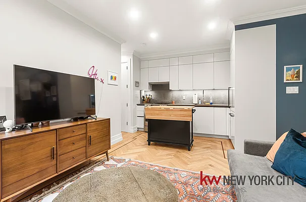 Rented by Keller Williams NYC | media 4