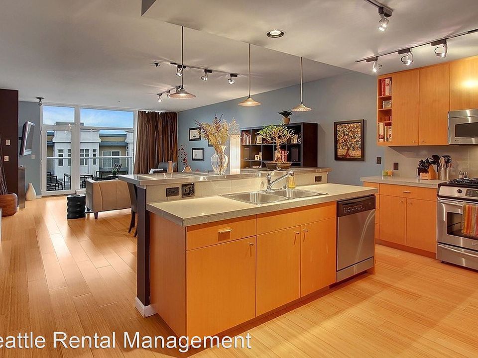 1st image of 17 W Mercer St APT 305