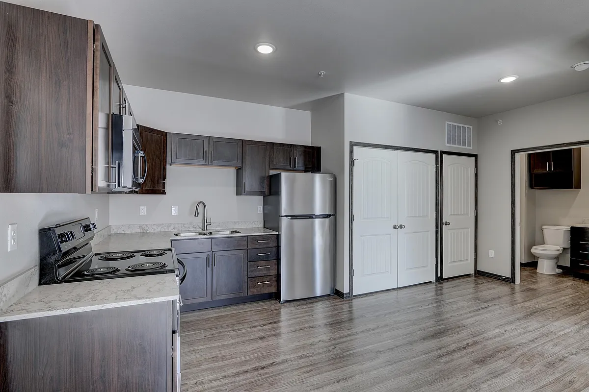 Building Photo - 2411 S Jackson Ave #7