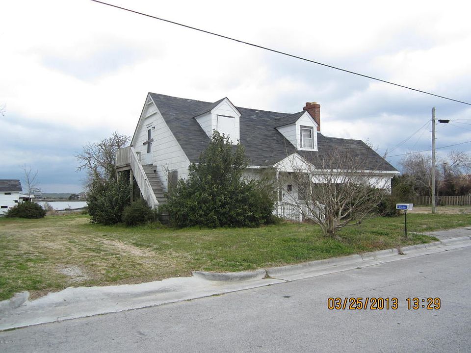 1st image of 1402 Bay St