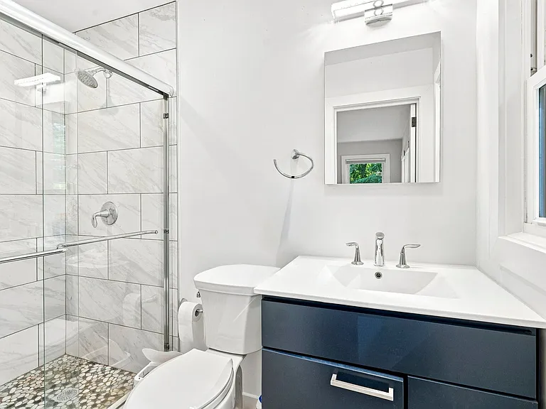 24 Benedict Rd — Photo 14