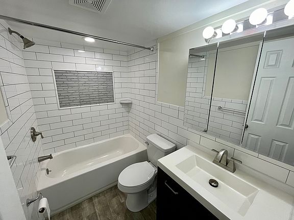 3rd image of 616 S Betty Ln APT 2