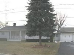 1450 Smith Rd, Fremont, OH 43420