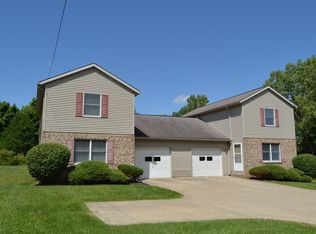 12 Lexington Ontario Rd, Ontario, OH 44903