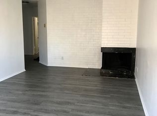 1446 Brockton Ave APT 8, Los Angeles, CA 90025