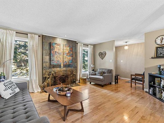 3rd image of 7048 S 61st Ave NW
