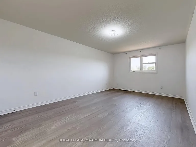 22A Waltham Cres — Photo 28