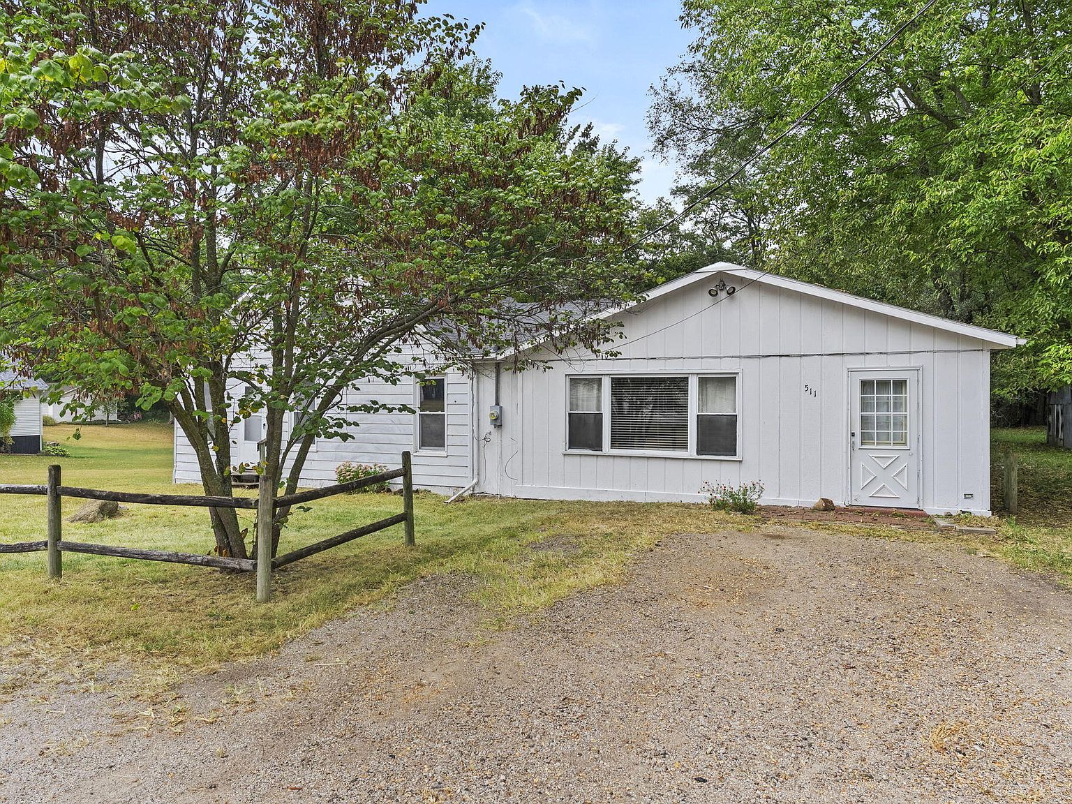 511 Liberty St, New Boston, IL 61272 | Zillow