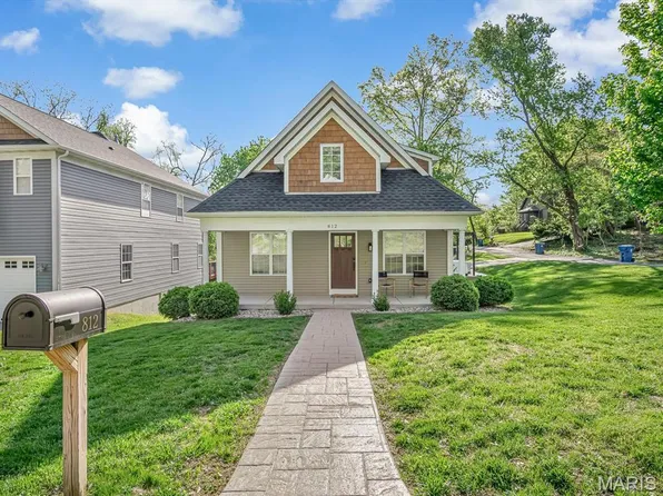 812 Meade Ave, Edwardsville, IL 62025