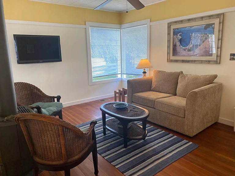 Cozy cabin room near entry with Roku TV