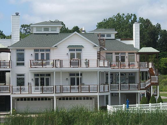3rd image of 8629 Ellenwood Estates Dr #8