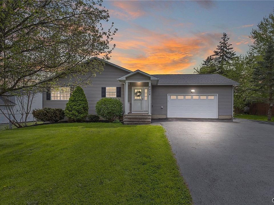 1st image of 8228 Stearns Rd