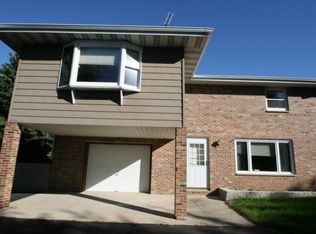 9155 371st Ave, Twin Lakes, WI 53181