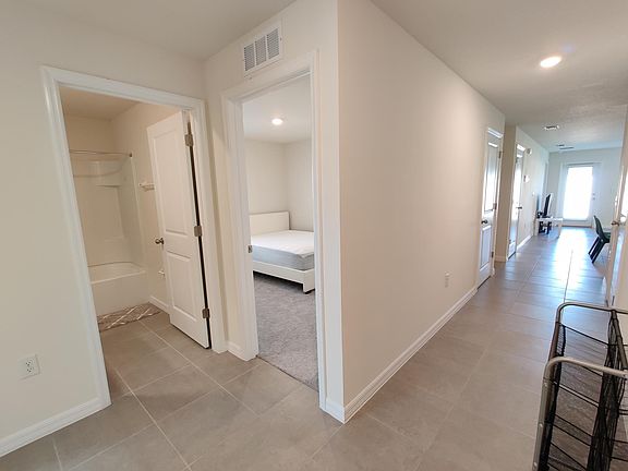 5th image of 3120 Suncoast Plains Dr