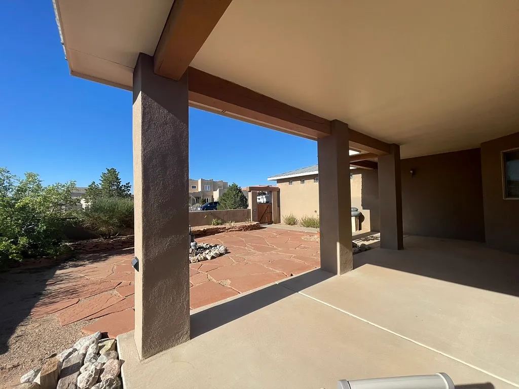 6809 Chapingo Road Northeast - 1 — Photo 4
