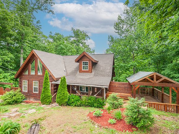 3rd image of 4484 Beech Nut Ct