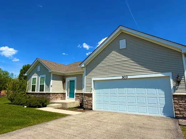 303 Owen Ct, Oswego, IL 60543
