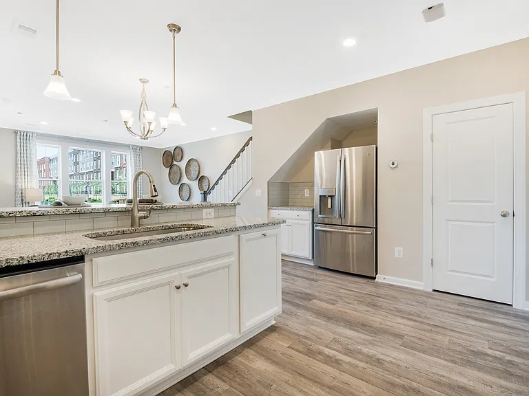 The Refinery Townhomes — Photo 21