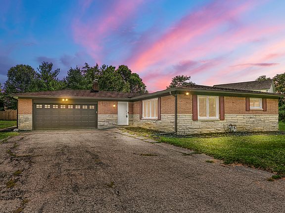 2nd image of 8615 Willow Dr