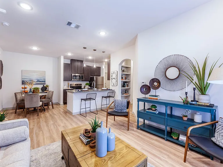 Luxia Grand Prairie — Photo 10