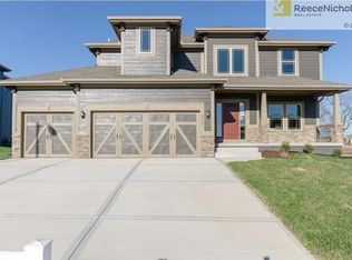 8034 NE 100th Ter, Kansas City, MO 64157