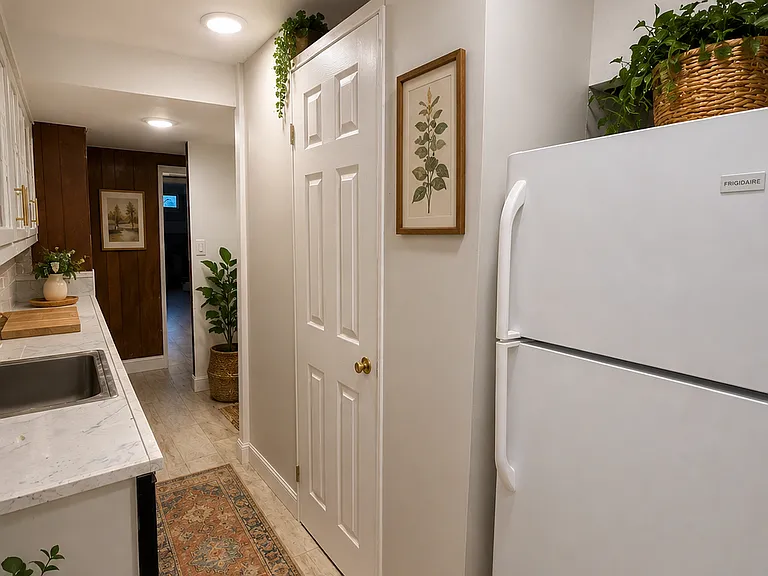 819 Bergen Ave #1 — Photo 6