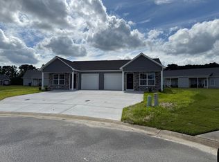 2220 Remington Ct #A, Greenville, NC 27834