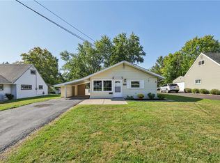 2295 Bel Aire Ln, Poland, OH 44514