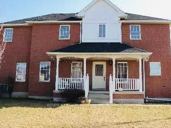 7448 Village Walk, Mississauga, ON L5W 1V7