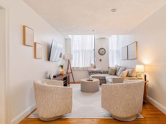 2nd image of 188 North St APT 22