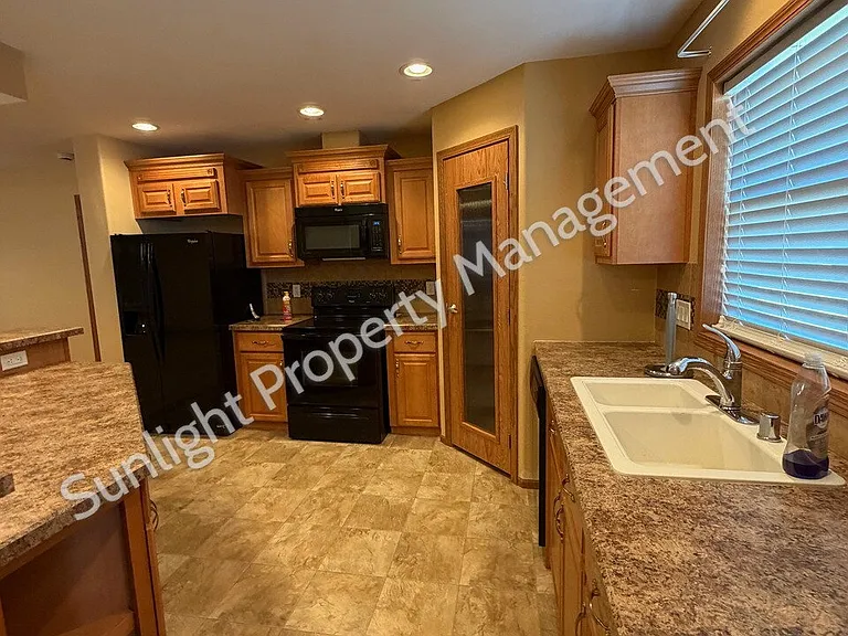 2390 US Highway 310 — Photo 6
