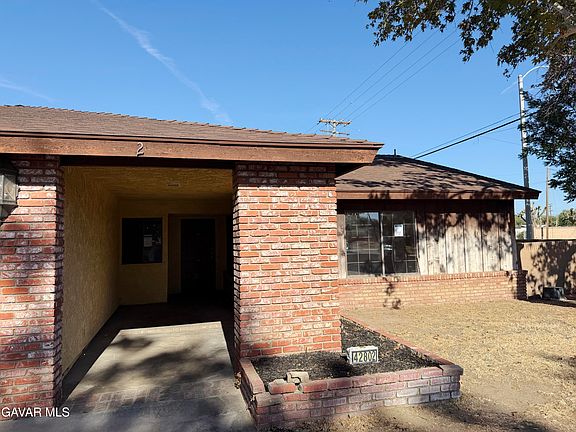 3rd image of 42802 Sachs Dr