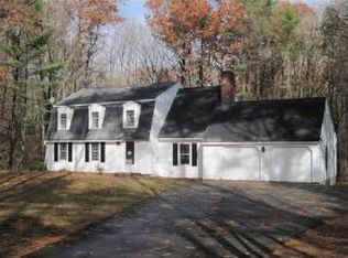 19 Woburn Abbey Dr, Bedford, NH 03110