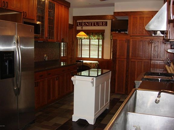 4th image of 120 Sawkill Dr