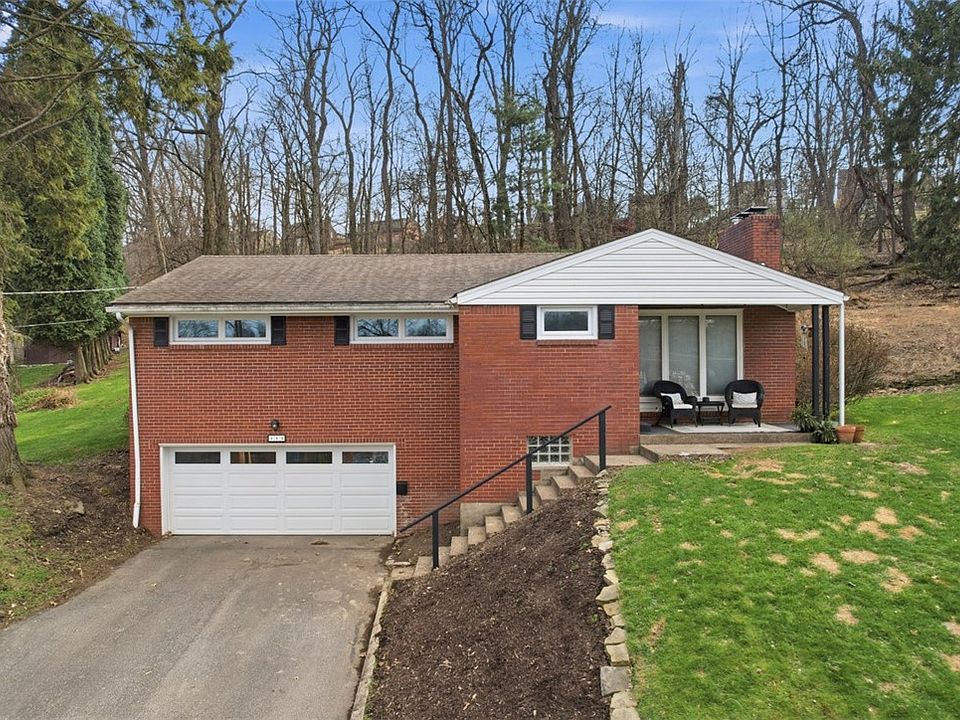 1st image of 113 Country Club Dr