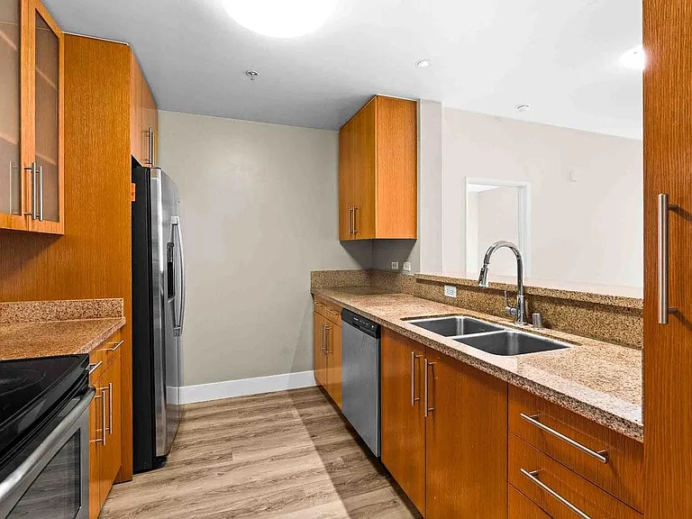 25 S 3rd St #307 — Photo 14