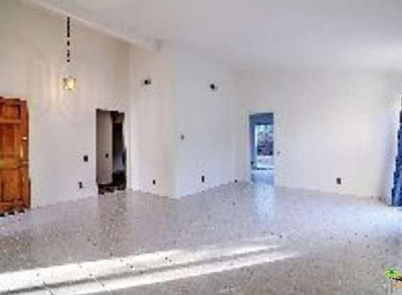 5th image of 940 S Nueva Vista Dr