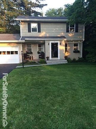 1st image of 4 Hazelton Dr