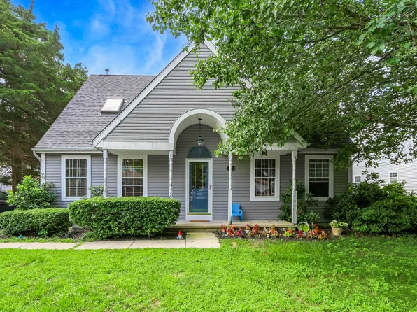 742 E Village Dr, Galloway, NJ 08205
