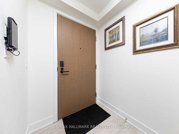 3rd image of 10 Eva Rd #2201