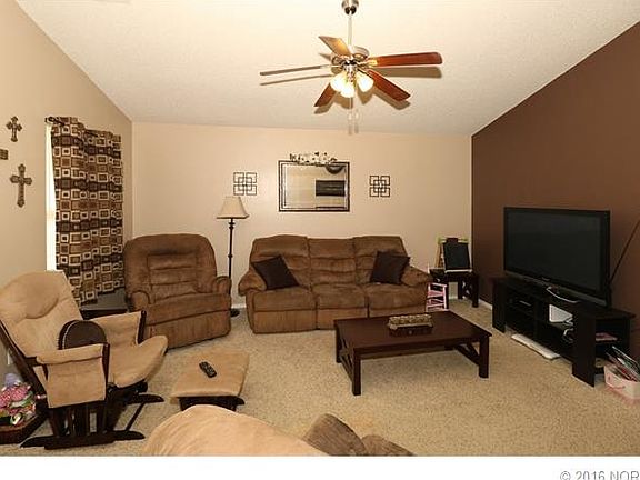 5th image of 2007 N Chambers Ave