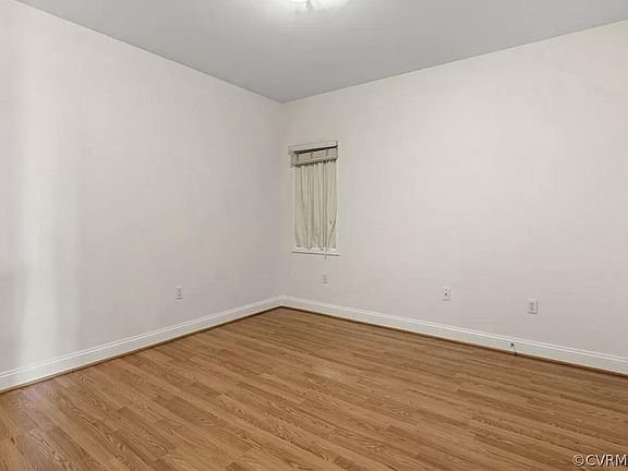 2nd image of 1333 W Broad St APT 313