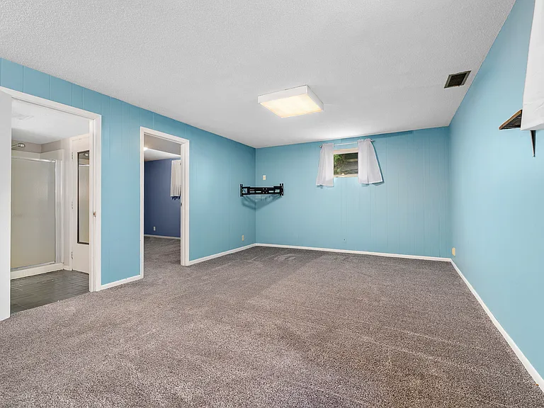 2317 S Bahnson Ave — Photo 10